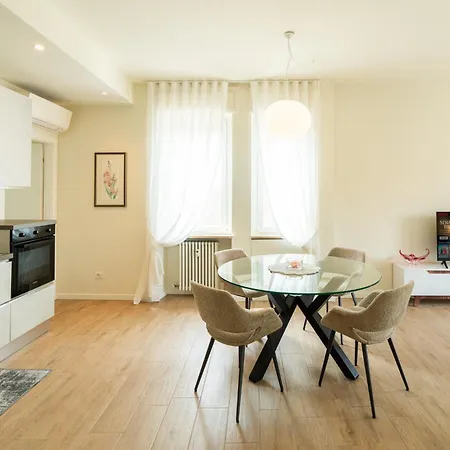 Appartement Domus - Ampia Residenza Filippini A Pochi Passi Dall'arena *
